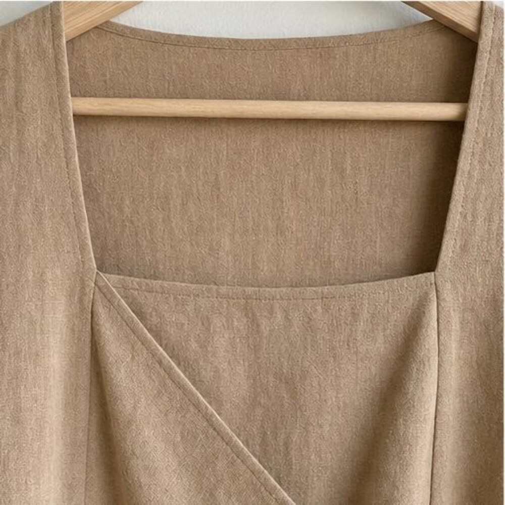Camel Smocked Top - Picture 4 of 6